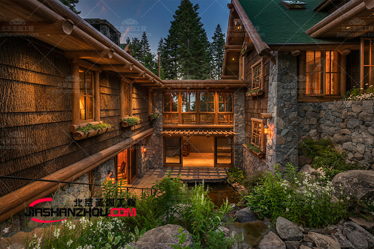 甘肅蘭州環(huán)保型仿木屋房子 營造唯美意境