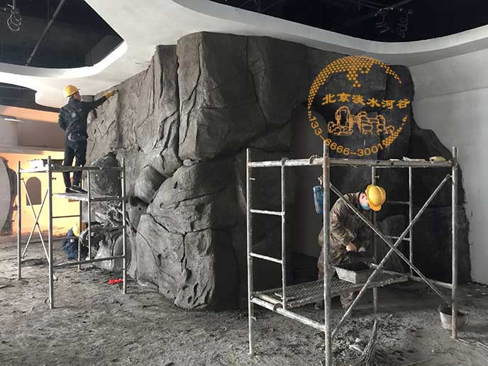 塑石假山.jpg 塑石假山