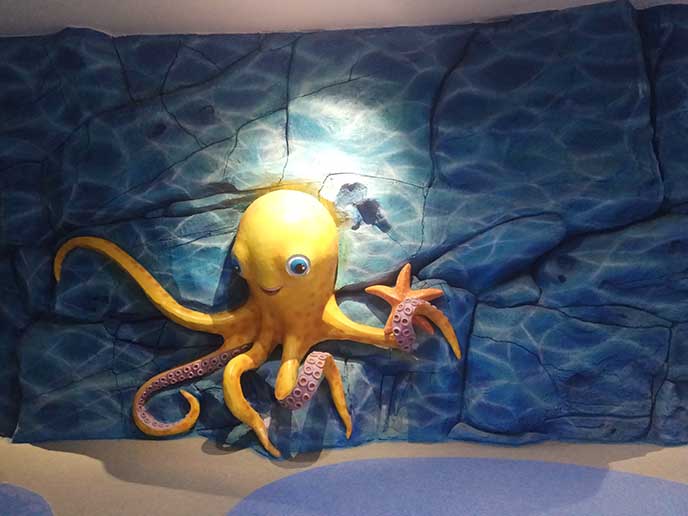 塑石假山.jpg 塑石假山