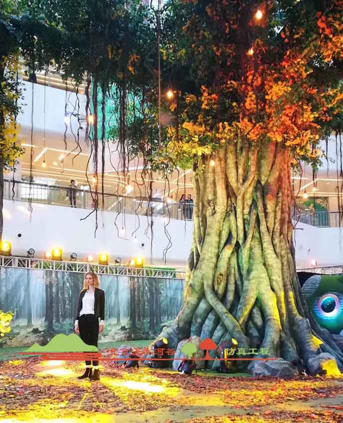 仿真榕樹.jpg 仿真榕樹