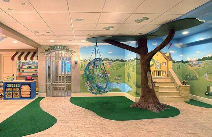 兒童樂園假樹.jpg 兒童樂園假樹