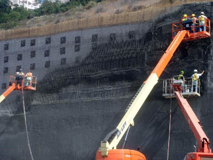 水泥假山.jpg 水泥假山