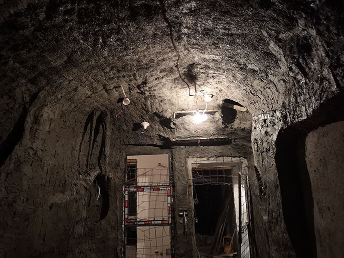 仿真山洞穴居主題酒店施工.jpg 仿真山洞穴居主題酒店施工