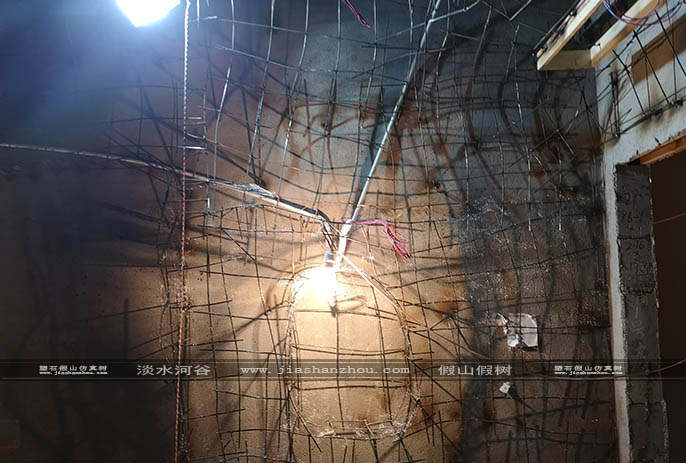 主題洞穴酒店.jpg 主題洞穴酒店