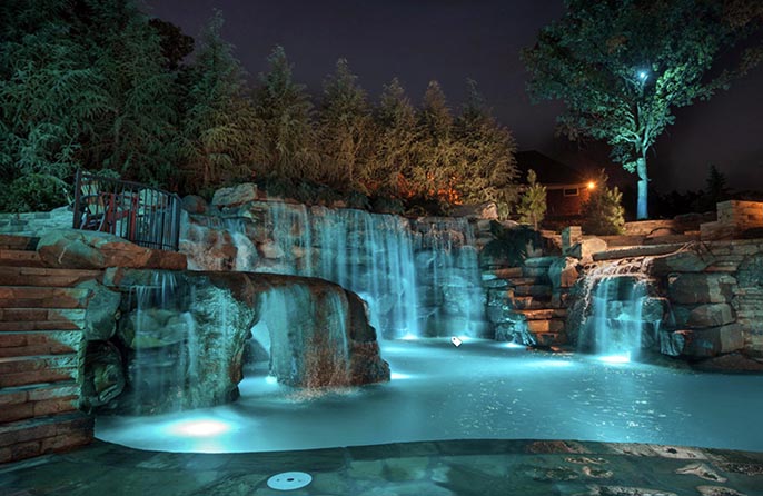 水泥假山瀑布圖片.jpg 水泥假山瀑布圖片