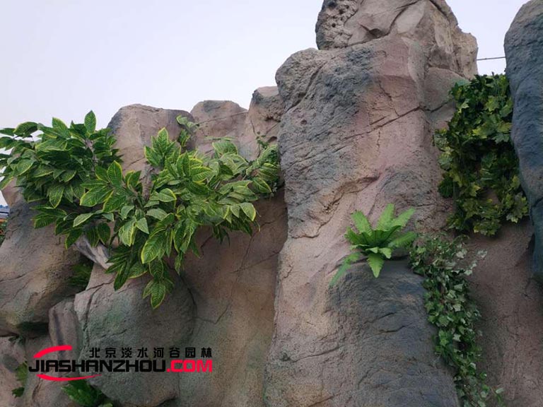 塑石假山.jpg 塑石假山