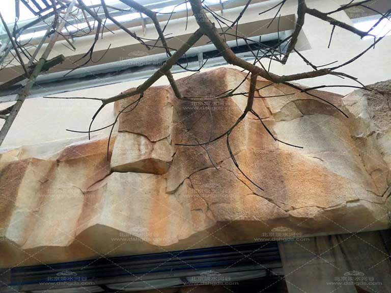 塑石假山.jpg 塑石假山