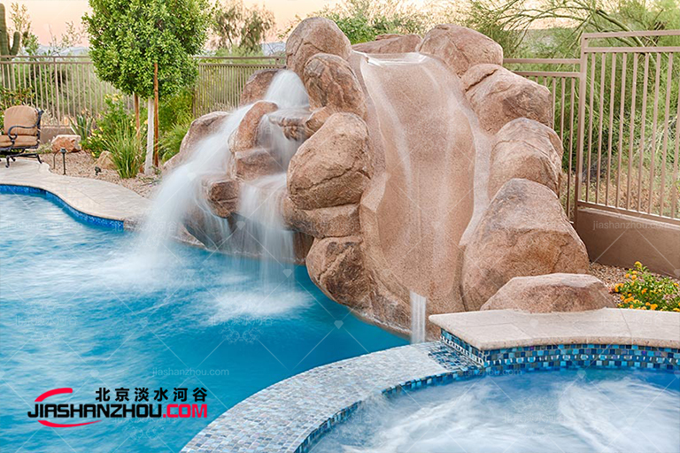 塑石假山.jpg 塑石假山