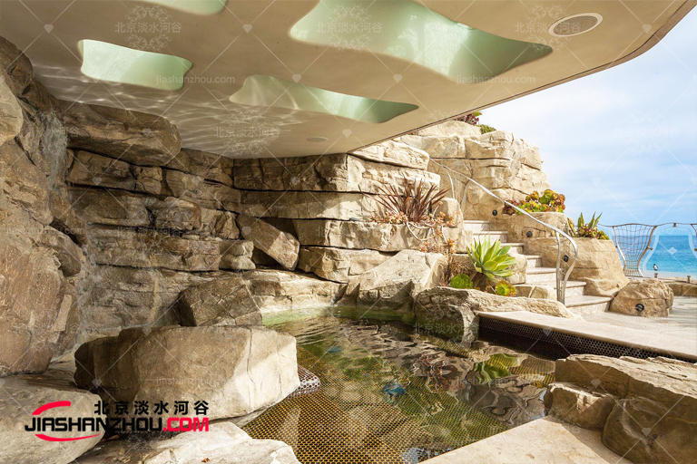 塑石假山.jpg 塑石假山