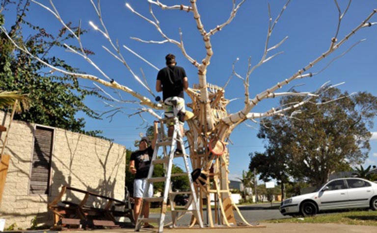 室外假樹(shù).jpg 室外假樹(shù)