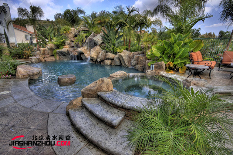 塑石假山.jpg 塑石假山