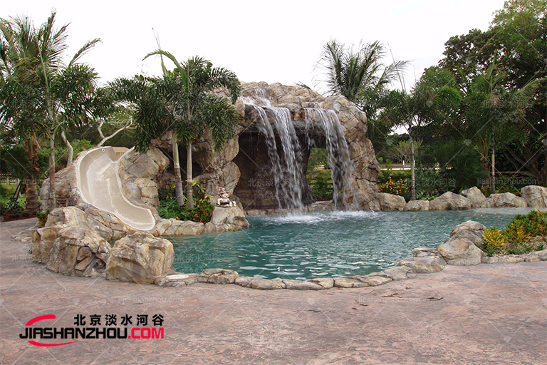 塑石假山.jpg 塑石假山