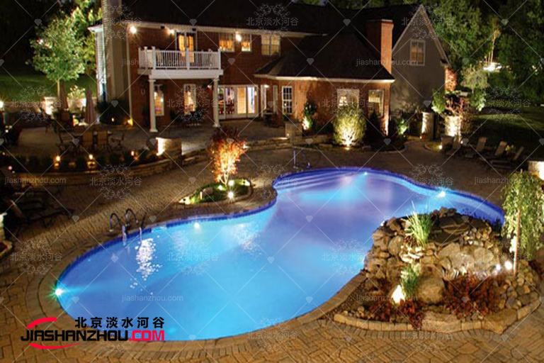 塑石假山.jpg 塑石假山