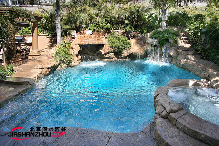 塑石假山.jpg 塑石假山