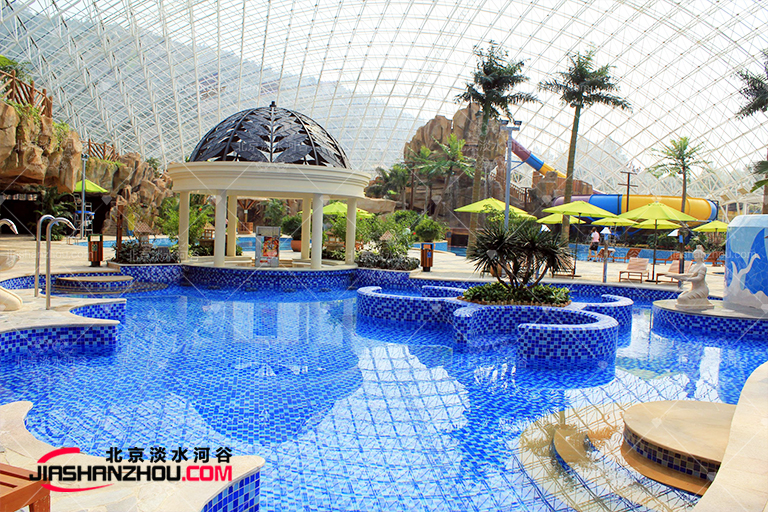 塑石假山.jpg 塑石假山