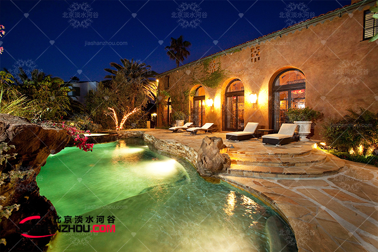 農家樂假山制作.jpg 農家樂假山制作