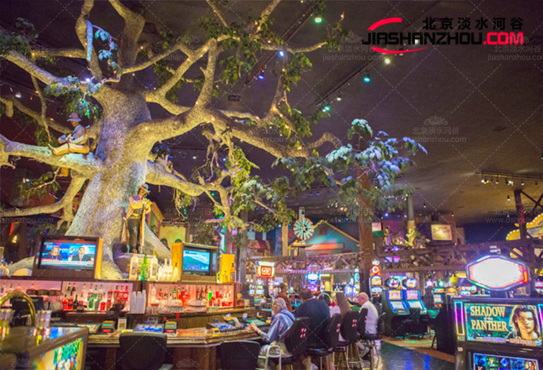 大型仿真樹.jpg 大型仿真樹