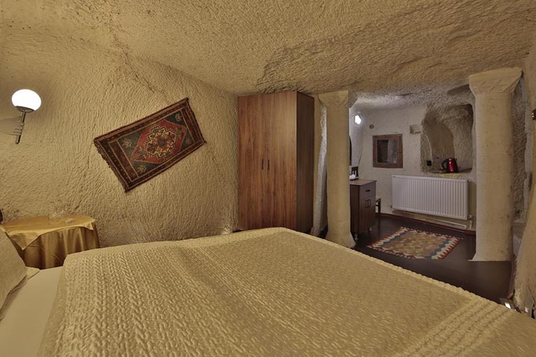 山洞別墅.jpg 山洞別墅