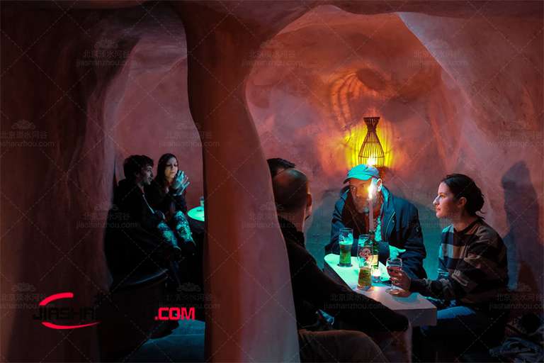 洞穴烤肉店.jpg 洞穴烤肉店