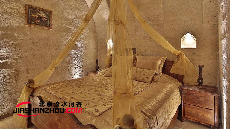 仿真巖洞酒店.jpg 仿真巖洞酒店