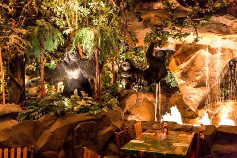 仿山洞裝修隊(duì).jpg 仿山洞裝修隊(duì)