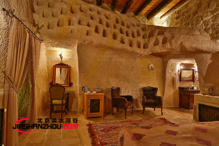 洞穴客棧.jpg 洞穴客棧