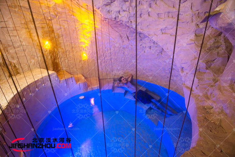 塑石假山.jpg 塑石假山