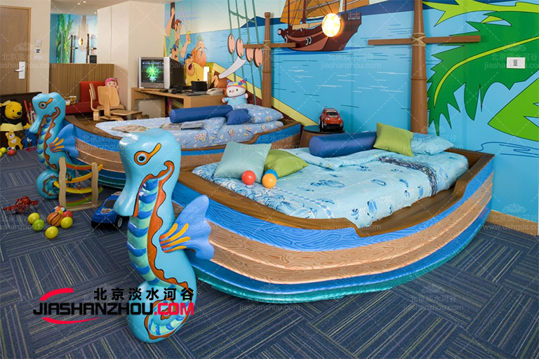 卡通主題酒店雕塑.jpg 卡通主題酒店雕塑