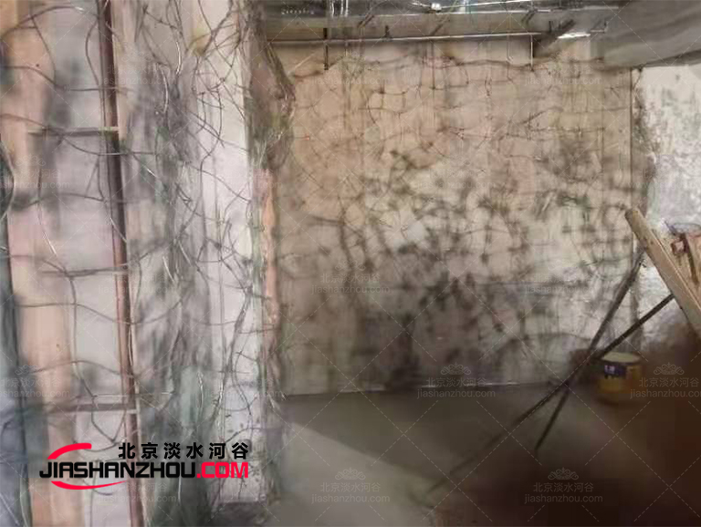 仿真巖洞旅游客棧.jpg 仿真巖洞旅游客棧