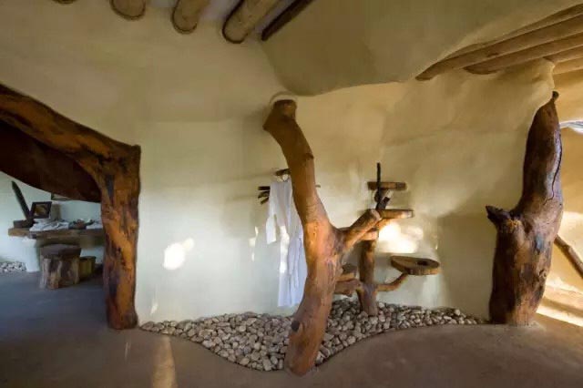 人造洞穴.jpg 人造洞穴