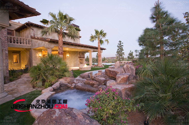 假山水池.jpg 假山水池