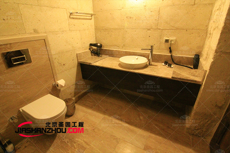 巖洞民宿浴室.jpg 巖洞民宿浴室