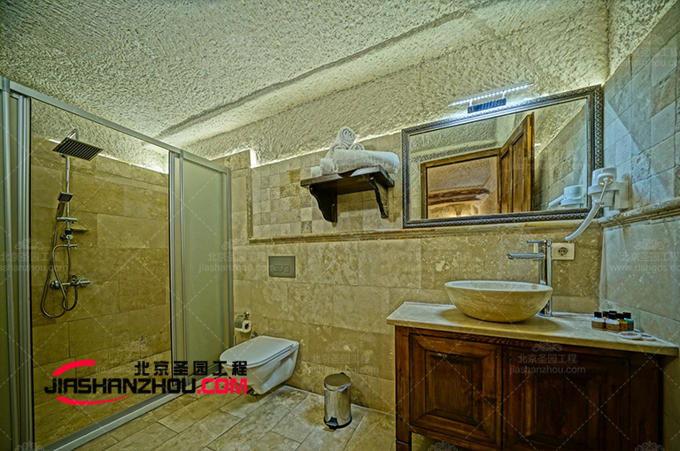 巖洞洗衛.jpg 巖洞洗衛