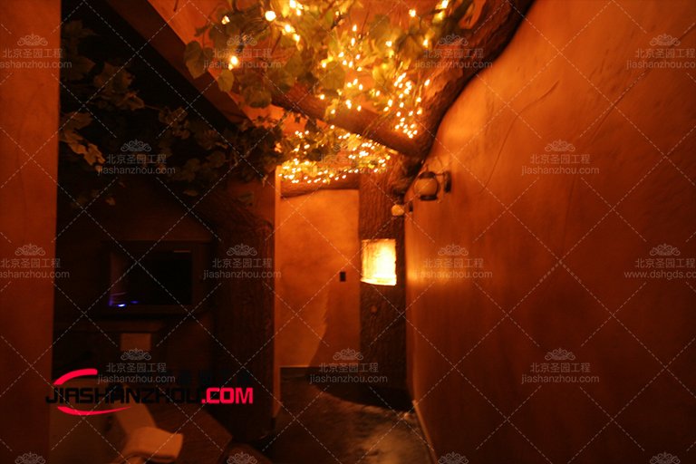 仿真樹酒店.jpg 仿真樹酒店