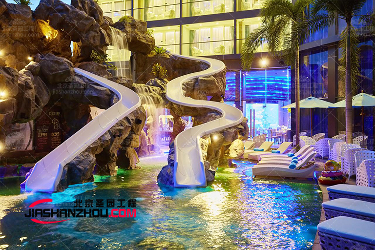 塑石假山.jpg 塑石假山