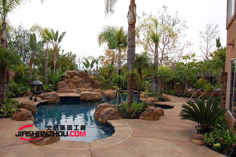 塑石假山水池.jpg 塑石假山水池