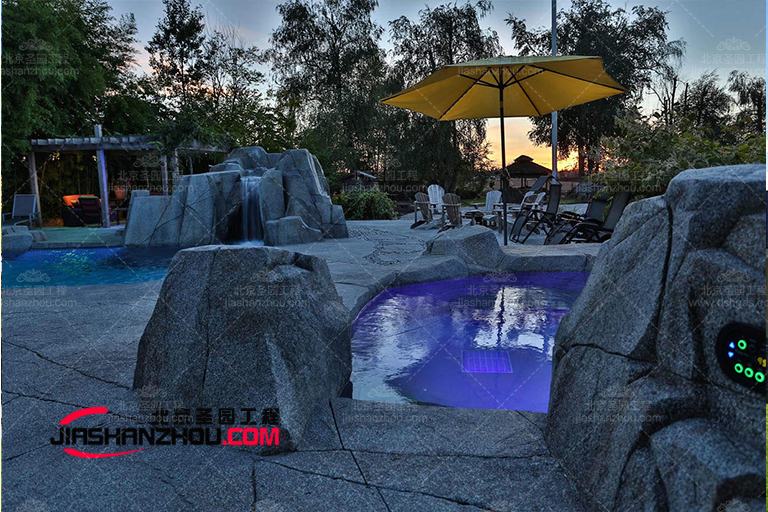 塑石假山.jpg 塑石假山