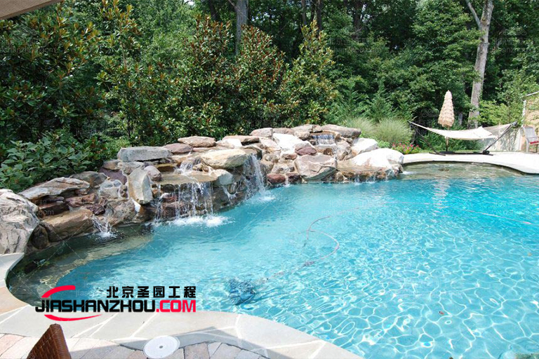 塑石假山.jpg 塑石假山