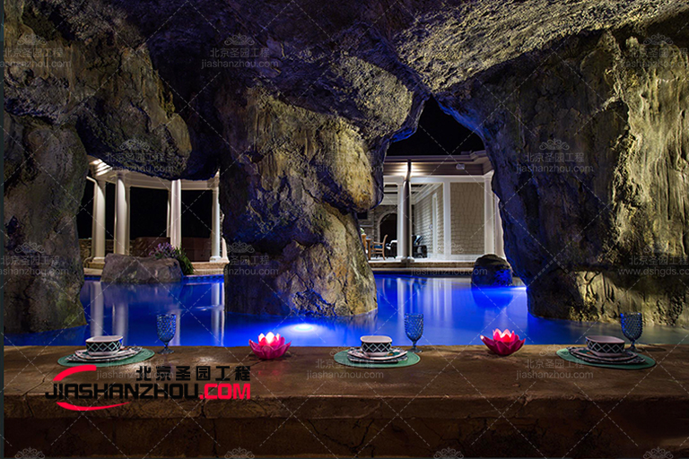 洞穴餐廳.jpg 洞穴餐廳