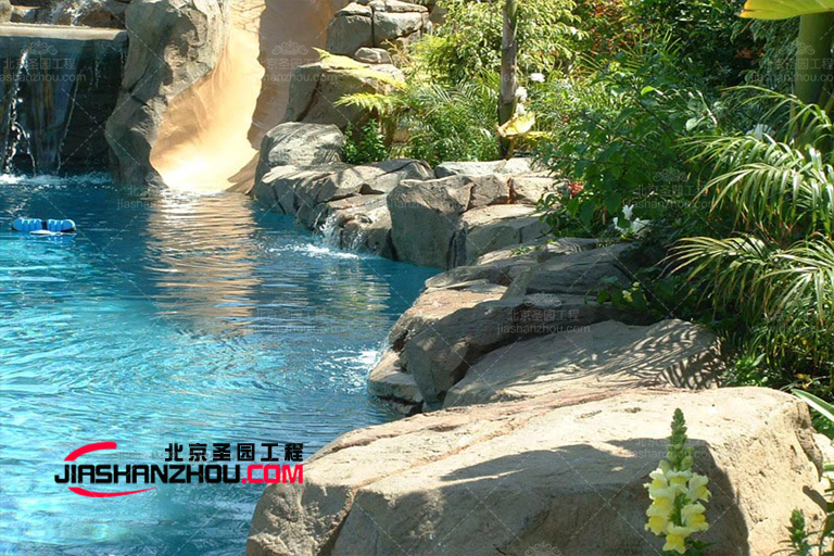 塑石假山.jpg 塑石假山