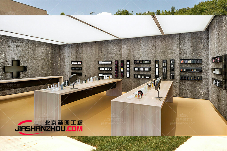 仿真樹皮酒店.jpg 仿真樹皮酒店