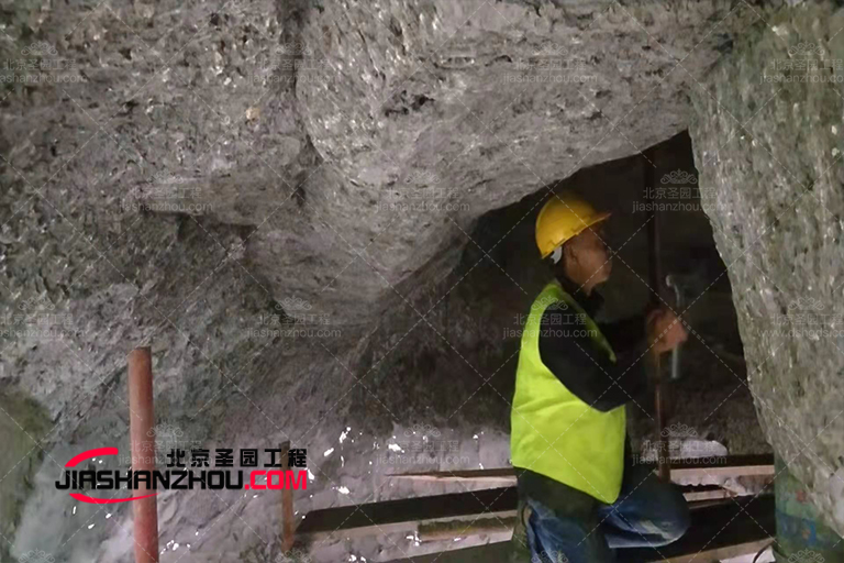 喜馬拉雅山鹽療房.jpg 喜馬拉雅山鹽療房