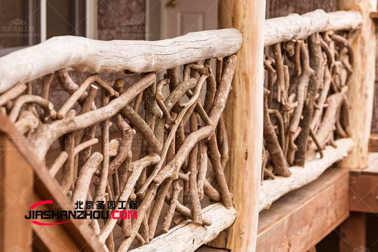 仿真樹(shù)皮屋.jpg 仿真樹(shù)皮屋