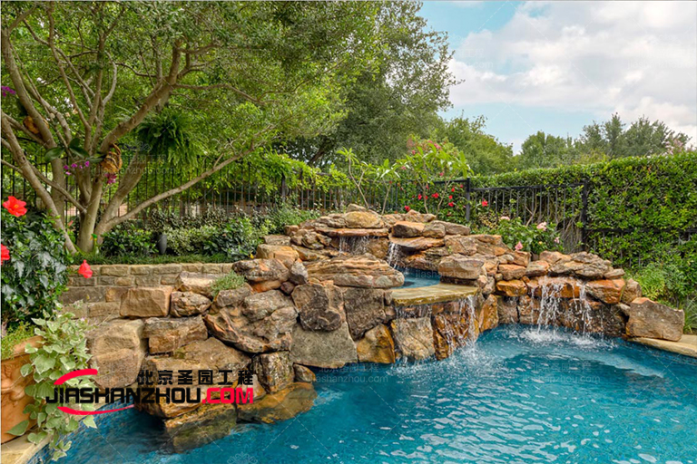 塑石假山.jpg 塑石假山