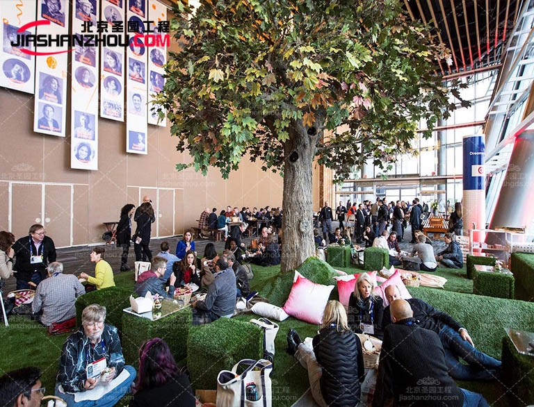 塑石假山.jpg 塑石假山