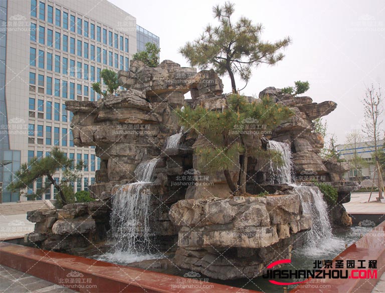 塑石假山.jpg 塑石假山