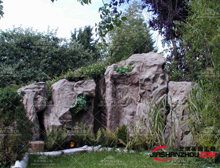 塑石假山.jpg 塑石假山