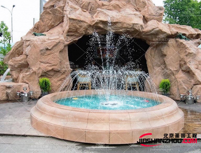 塑石假山.jpg 塑石假山