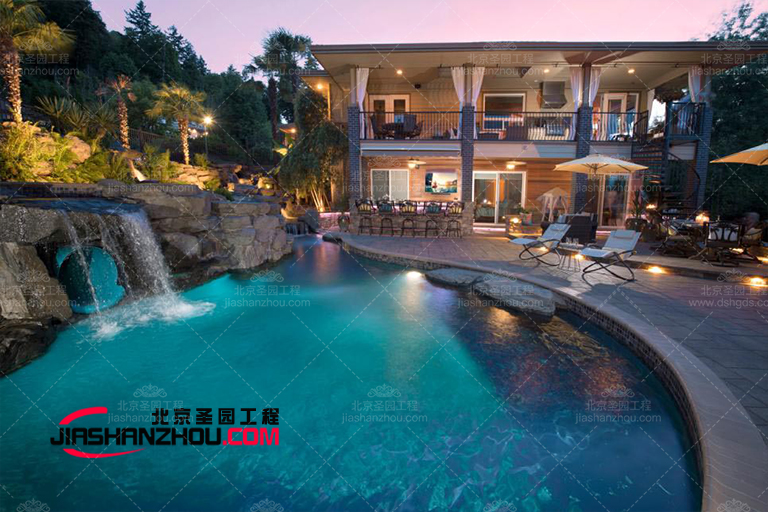 水泥假山.jpg 水泥假山