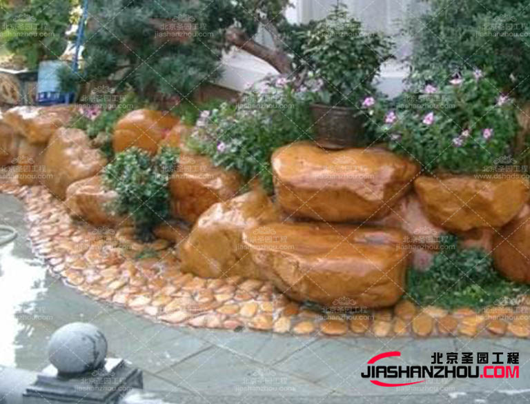 塑石假山.jpg 塑石假山
